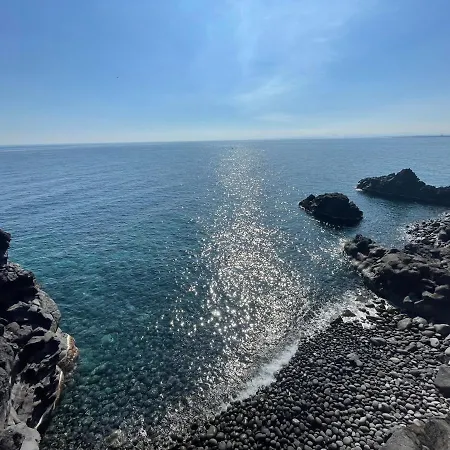 Li Cuti カターニア